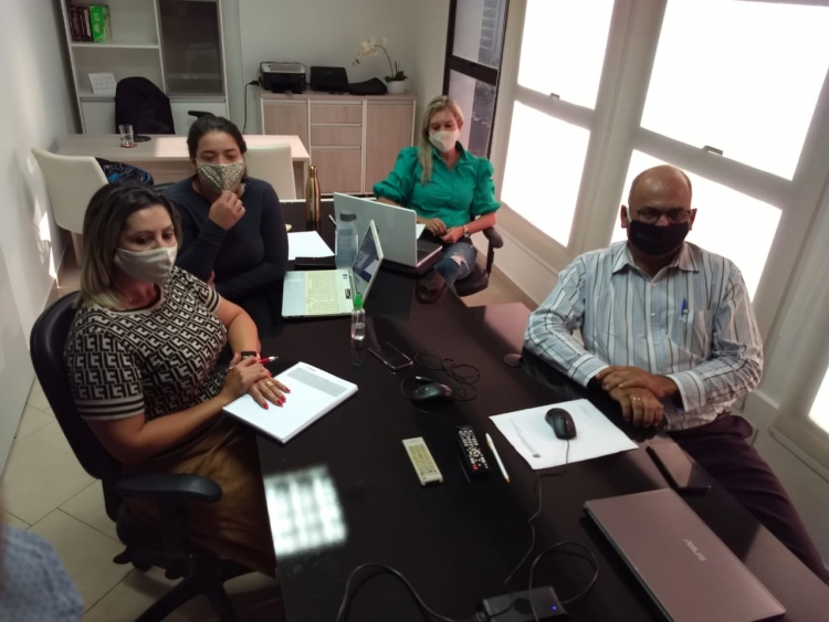 Capacita&ccedil;&atilde;o com a equipe administrativa do CISVARC, junto a empresa de software de gest&atilde;o!!!